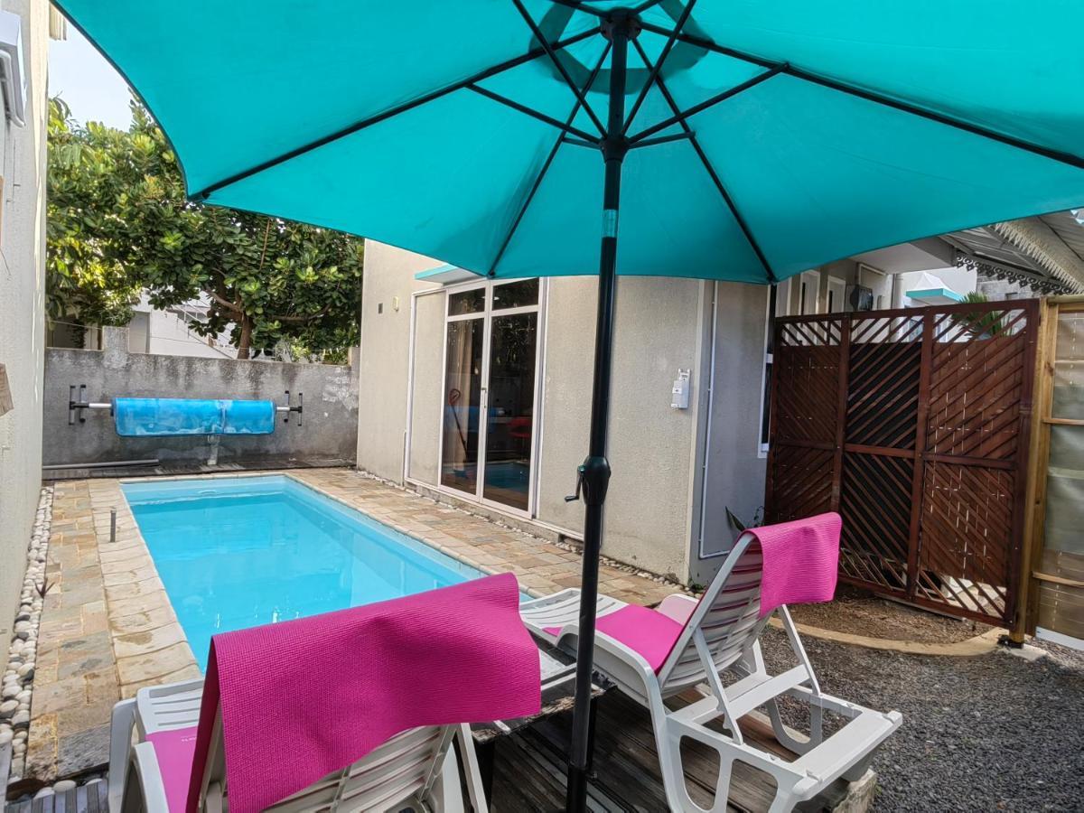 Piscines Privees Et Chauffees, Private Heated Pools Villa Grand-Baie Exterior photo
