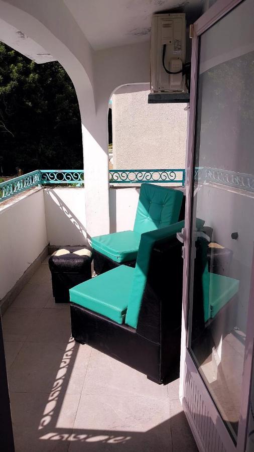 Piscines Privees Et Chauffees, Private Heated Pools Villa Grand-Baie Exterior photo
